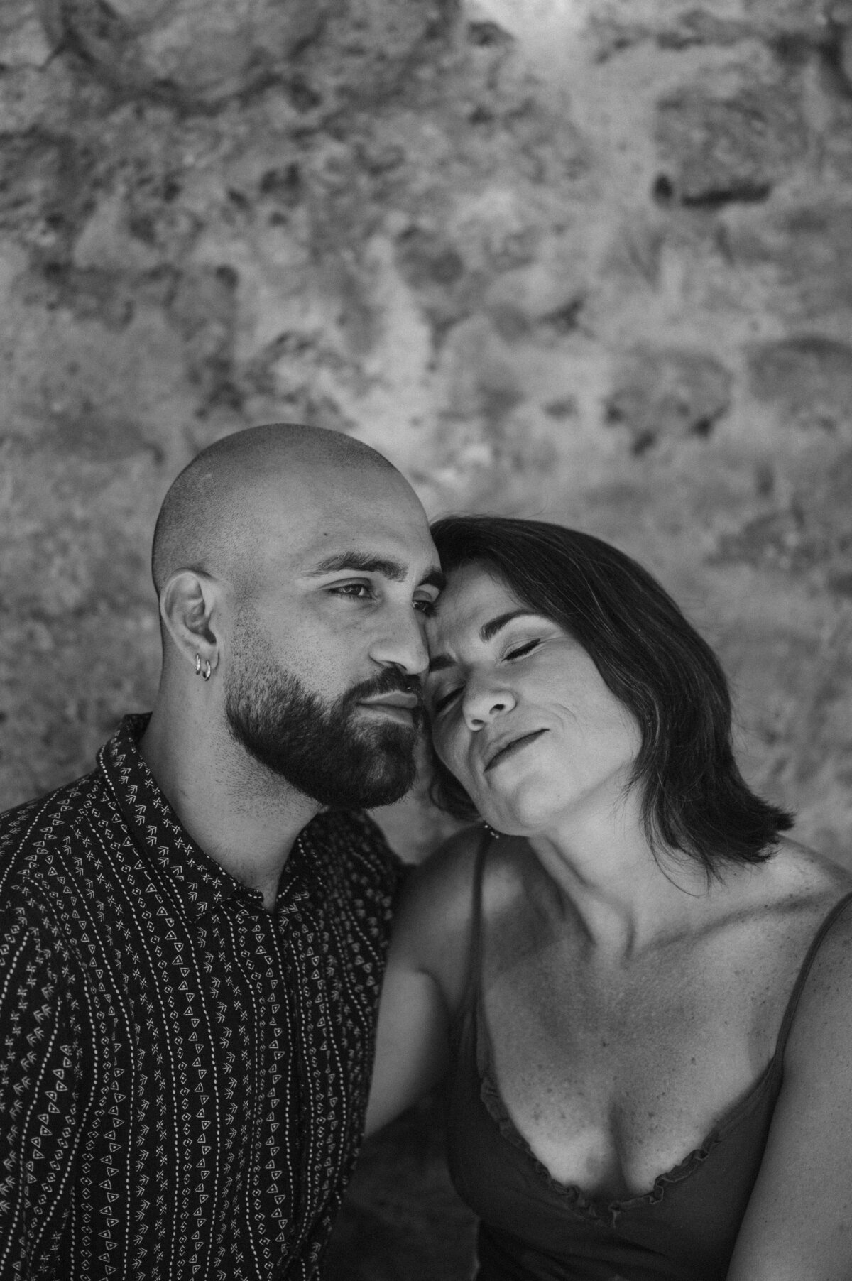 Portugal-couple-session-lisbon-castle-sao-jorge-2