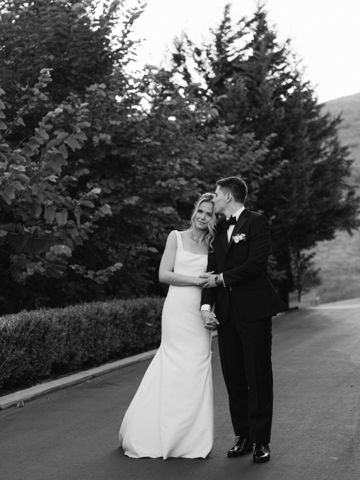 Romantic Mid-Century Estate Luxury Resort Destination Wedding San Diego  California: Michael Asmussen Luxury Destination Wedding Photographer-6