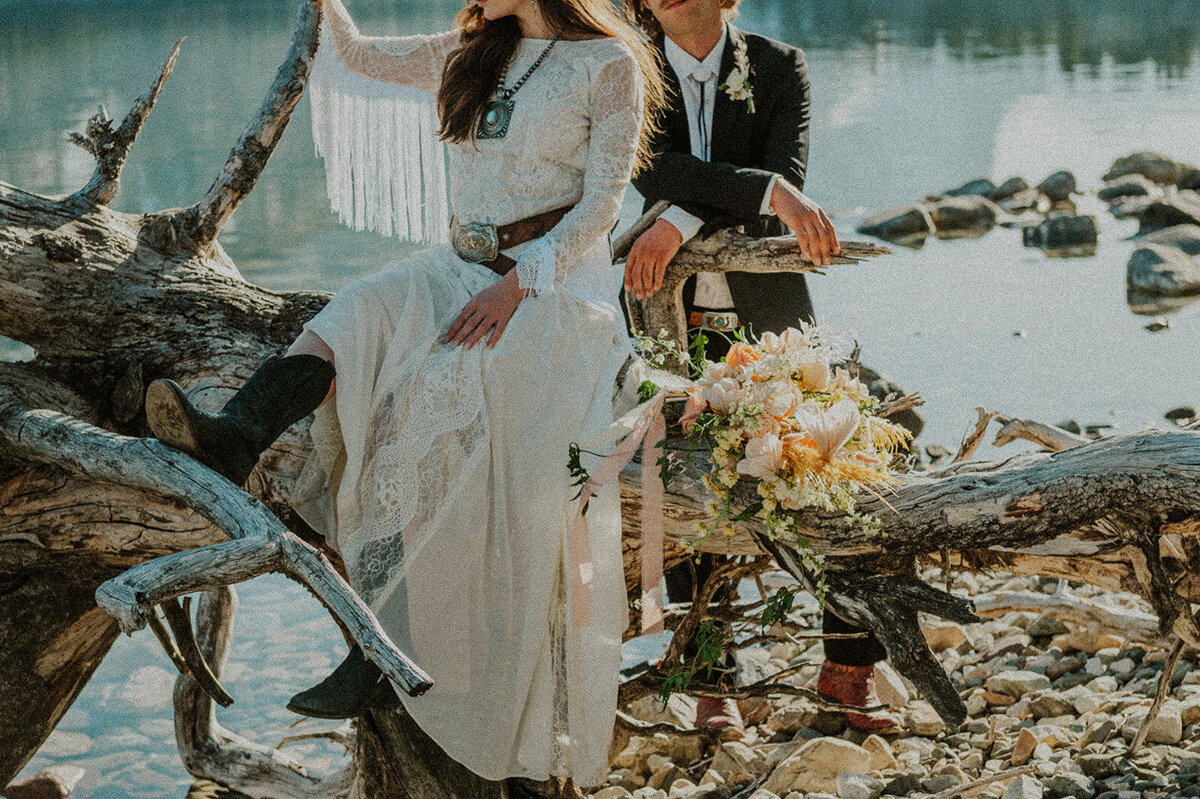 western-boho-glacier-park-elopement-presley-gray-photo-0569