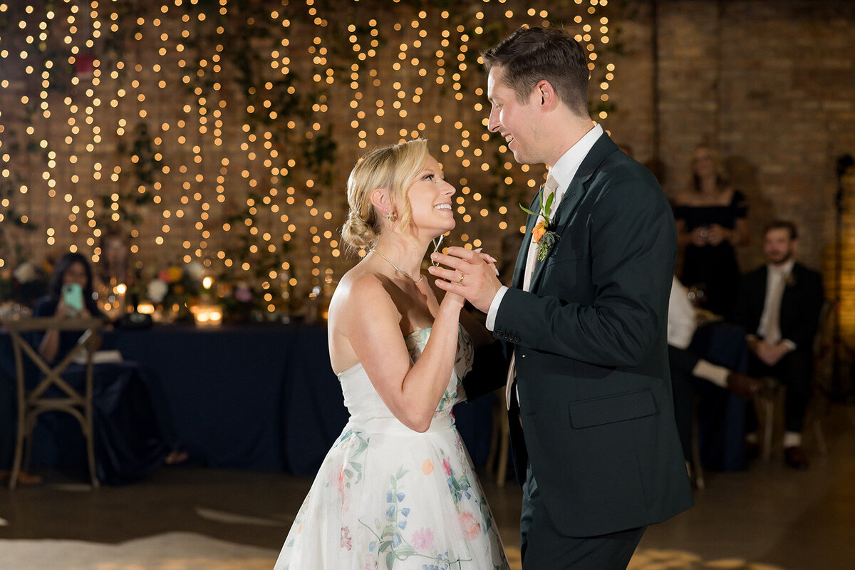 Ed and Aileen Photography Chicago Illinois Digital Film Wedding Engagement Photographers Destination Cafe Brauer58