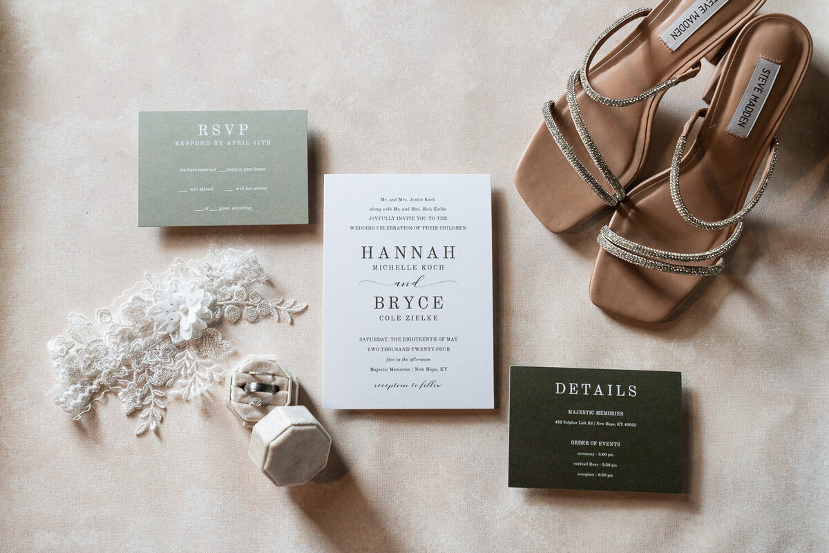 wedding-detail-flat-lay-1