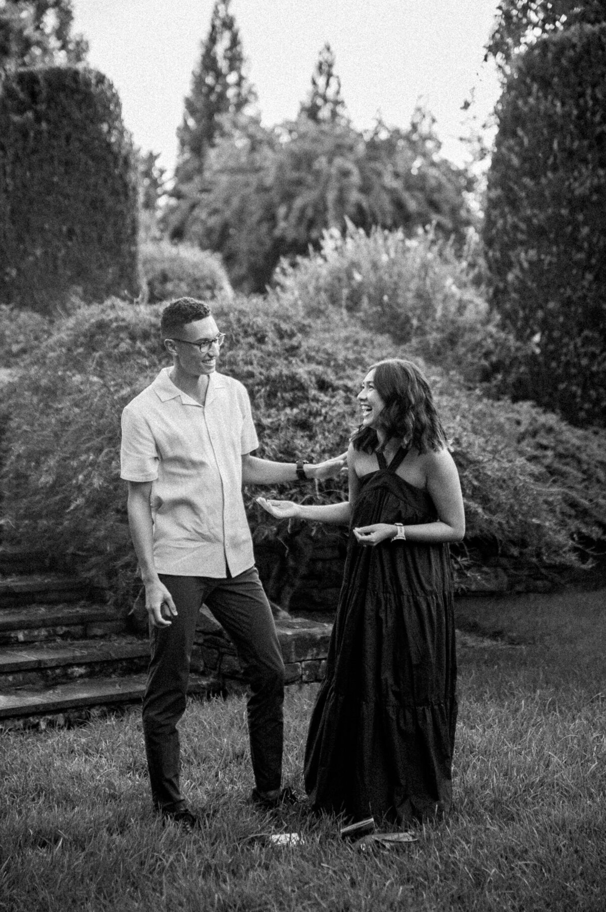 Charlottesville Engagement Photography - Hunter and Sarah Photography-31