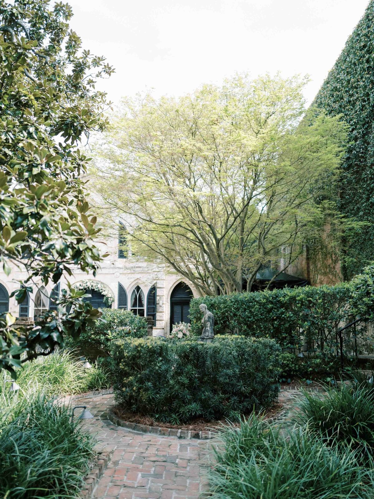 william-aiken-house-wedding-charleston-nikki-004