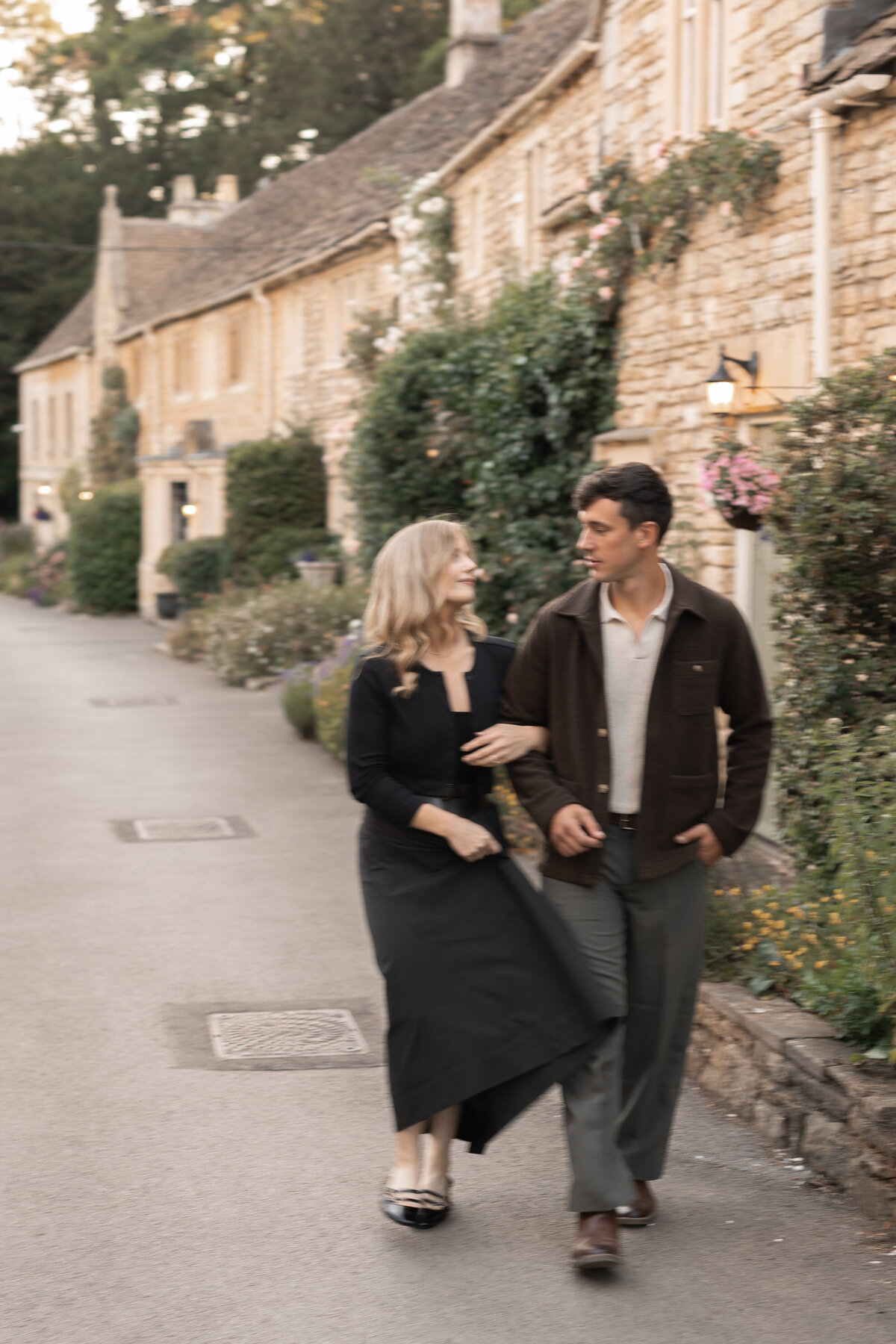 castle-combe-couple-portraits-43