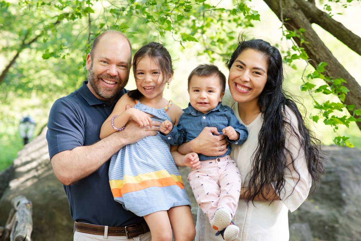 5.11.19.VasquezFamily-11-2-resz_WEB