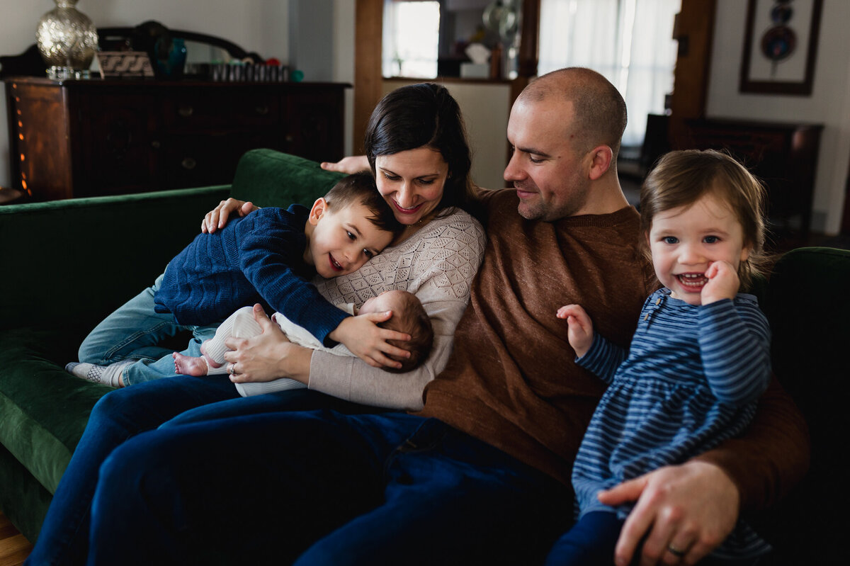 Family Photoshoot Session with mom, dad and two children.