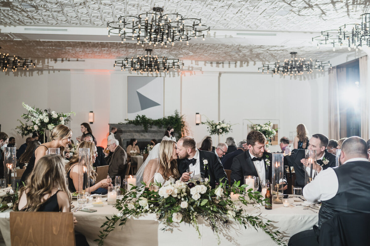 A classic and romantic black tie shinola wedding in detroit michigan by kari dawson2