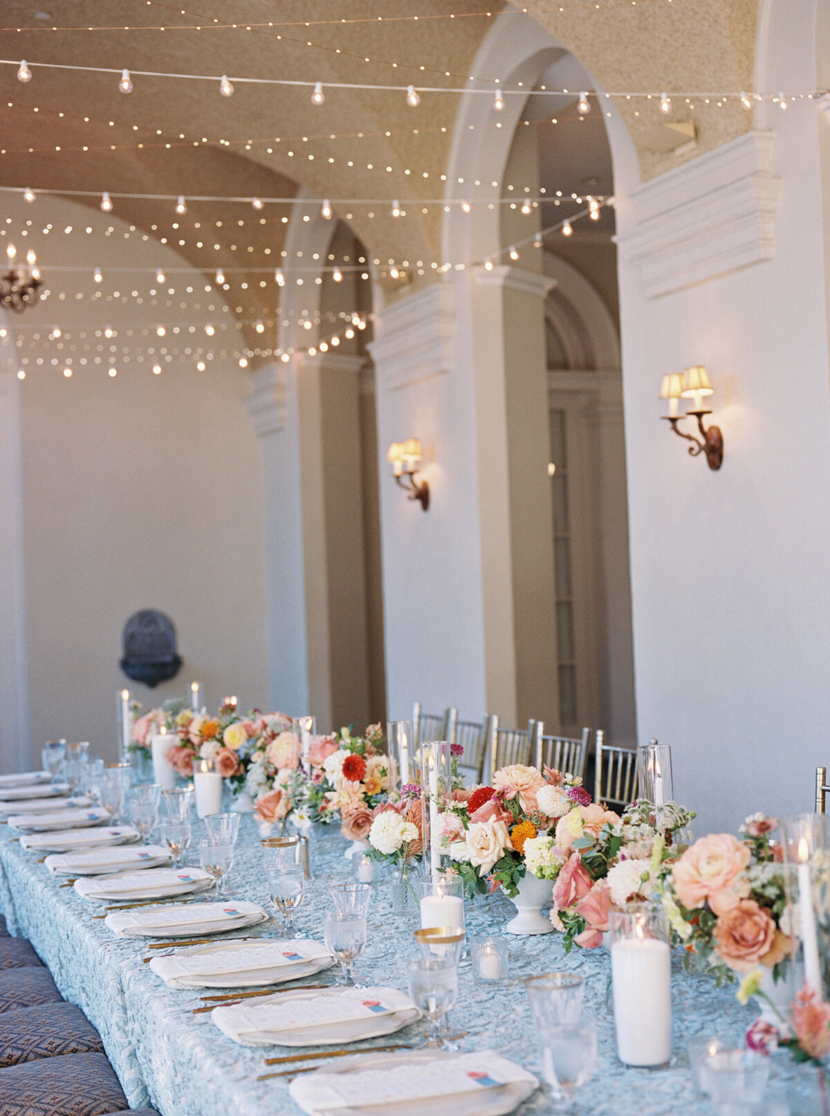 wedding-indoor-bistro-lighting