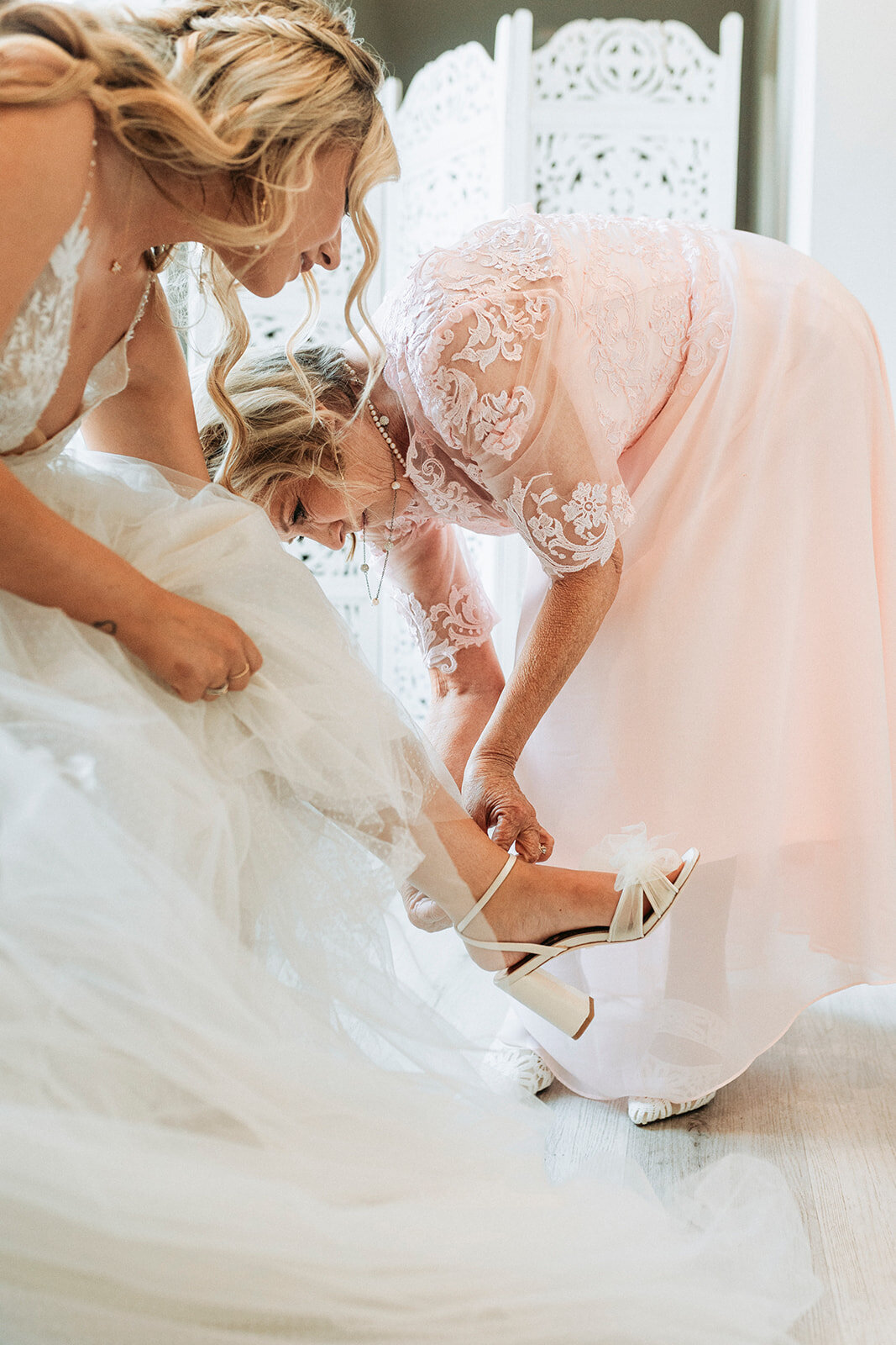 reTheBurrowWeddingPhotography-1168