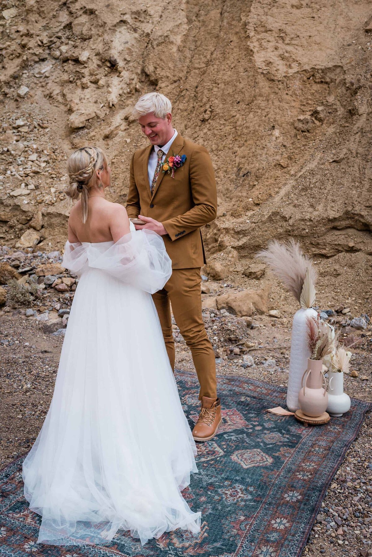 desert-wedding-ceremony-death-valley-Soul-and-Sky-Weddings