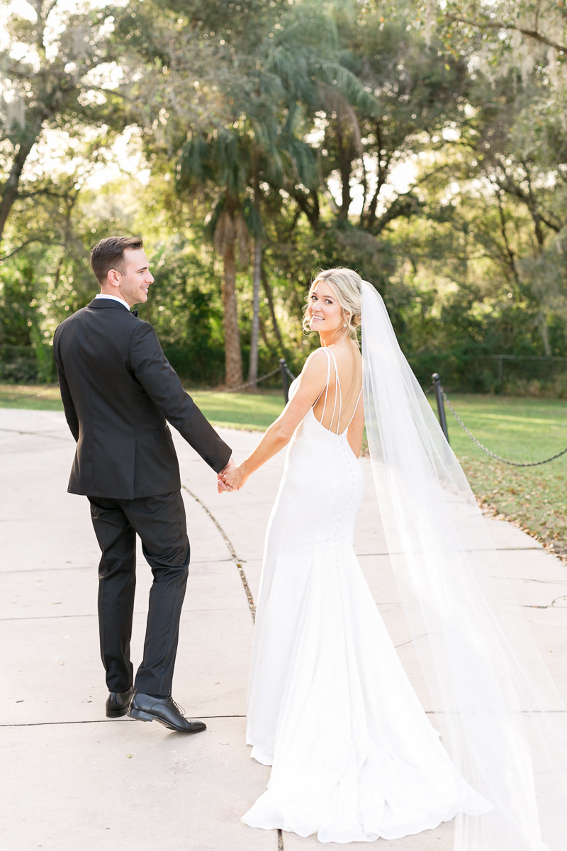 Howie Mansion photographer | Orlando photographer | Howie Mansion photographer  | Amalie Orrange | Howie Mansion wedding couple | Howie Mansion Howey in the hills florida-23