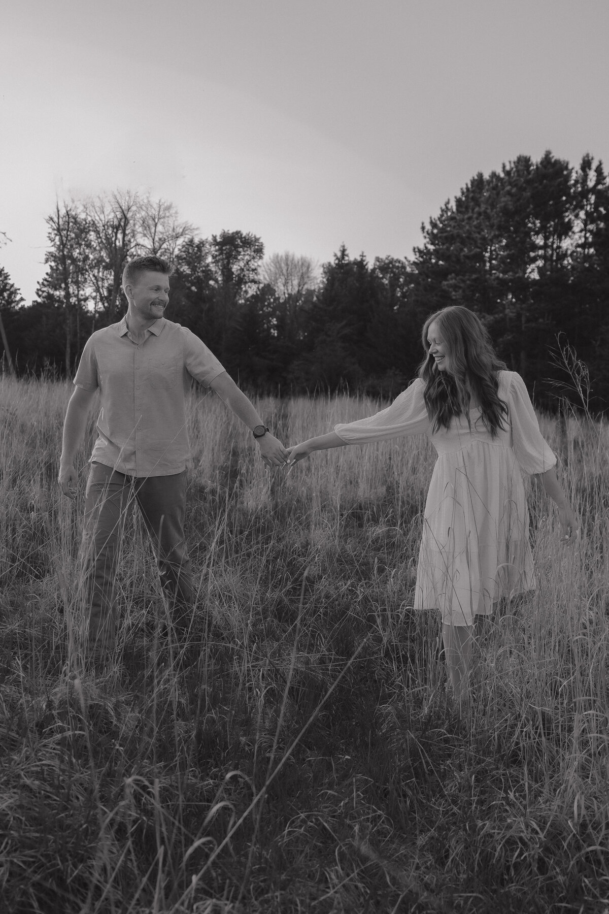 Evelyn and Kyle Minneapolis Engagement Photography-109