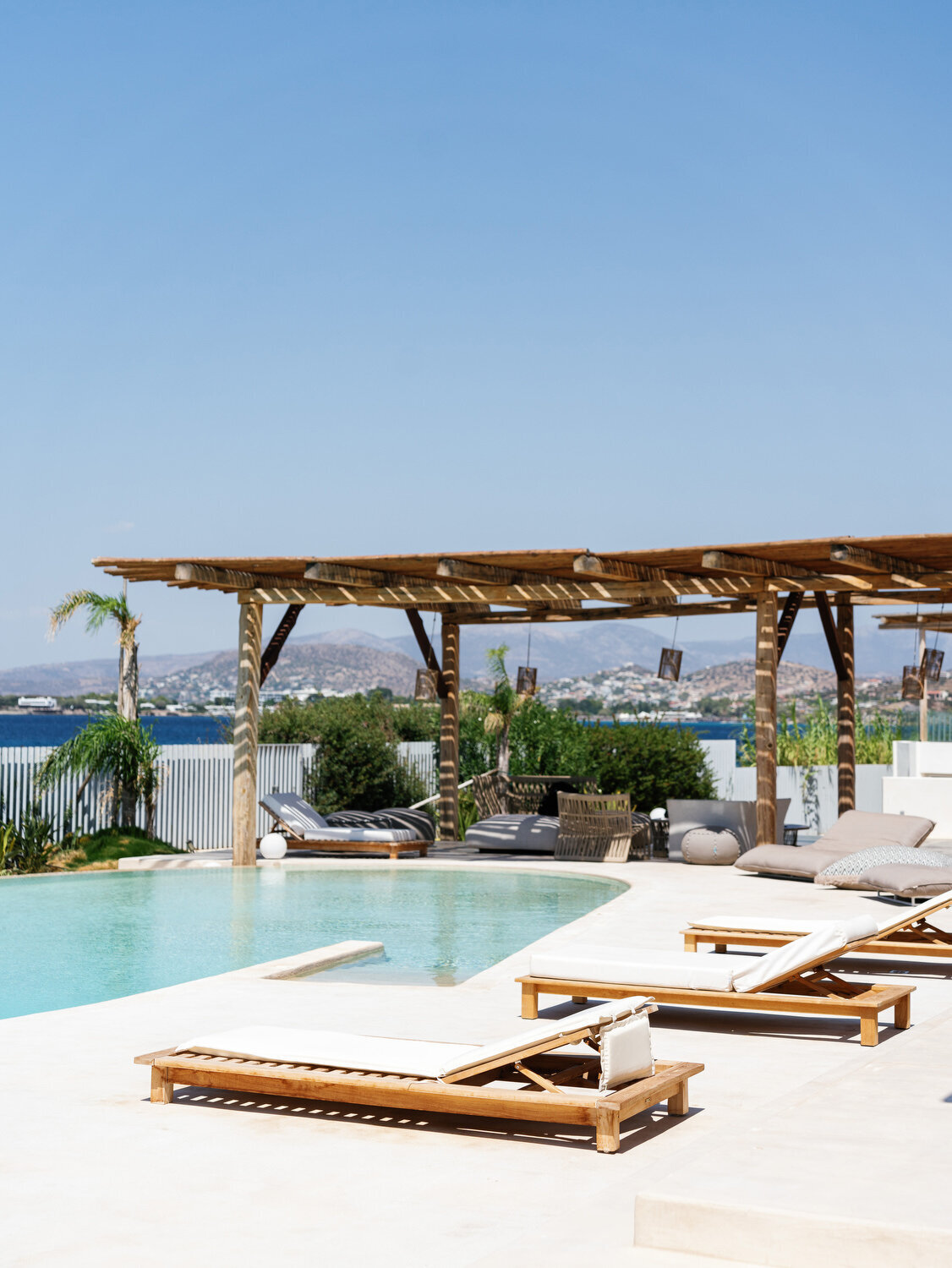 High-Fashion-Athens-Riviera-Wedding-001