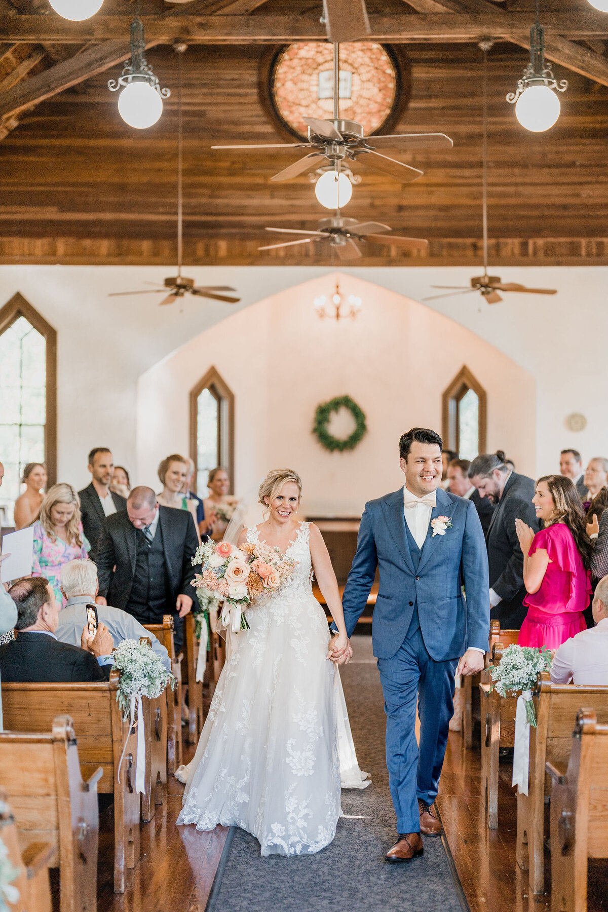 tara-tomlinson-chantilly-chic-elope-tampa-bay-historic-chapel-1