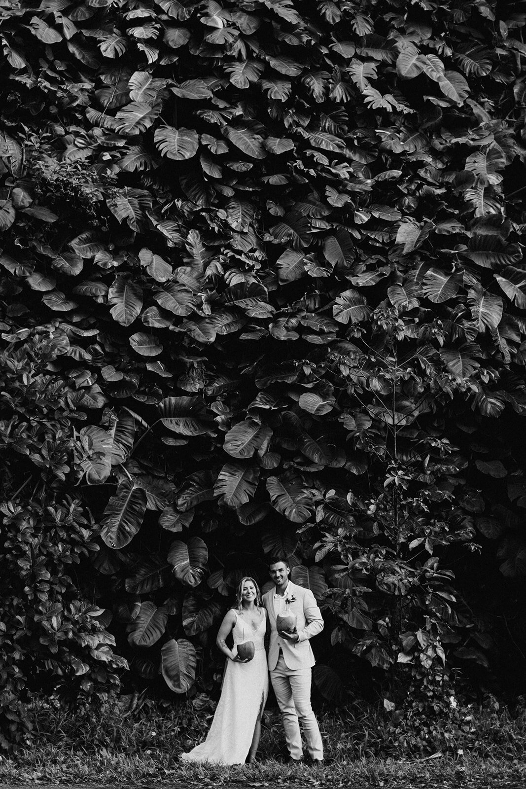 22.05.16_Jess & brenden kauai wedding _0008_websize