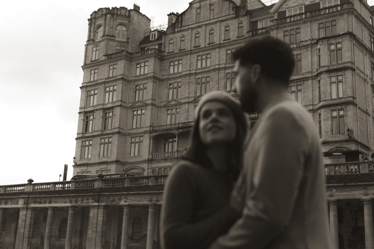 Bath-city-engagement-photographs-03