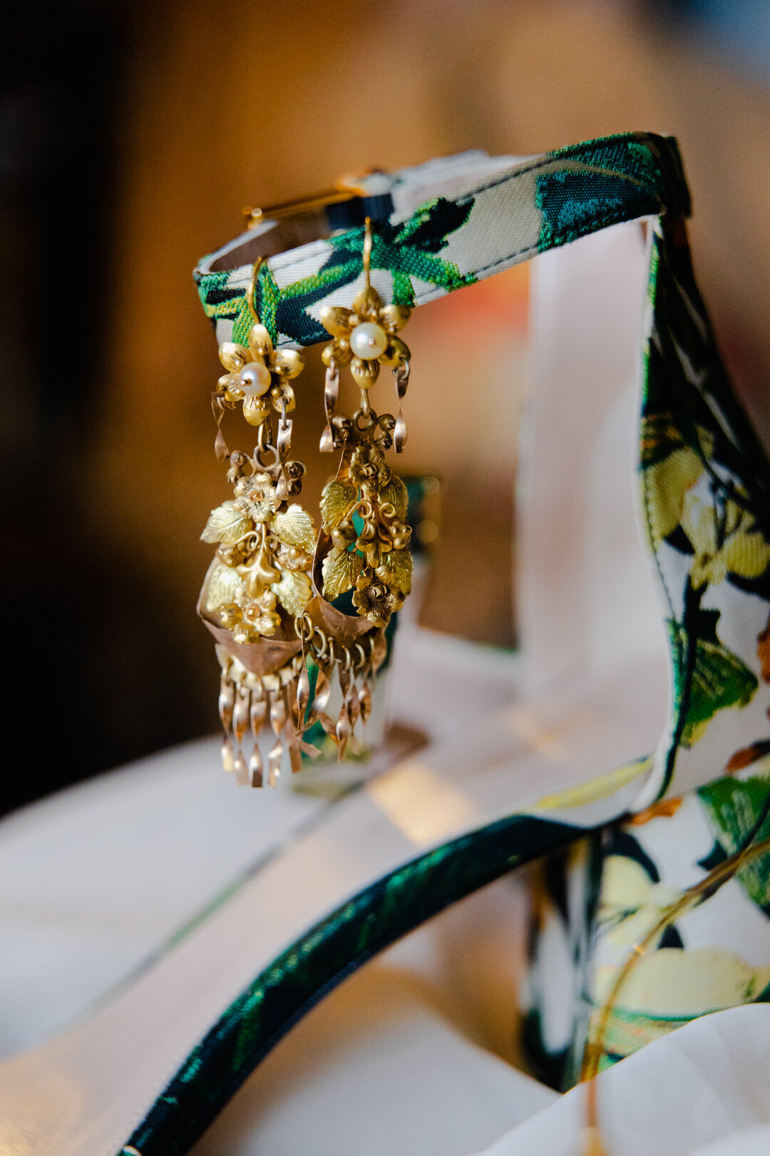 Katherine_Beth_Photography_san_diego_wedding_photographer_san_diego_wedding_bali_hai_wedding_humphreys_weddings_hawaiian_inspired_wedding_san_diego_wedding_photographer-1-1