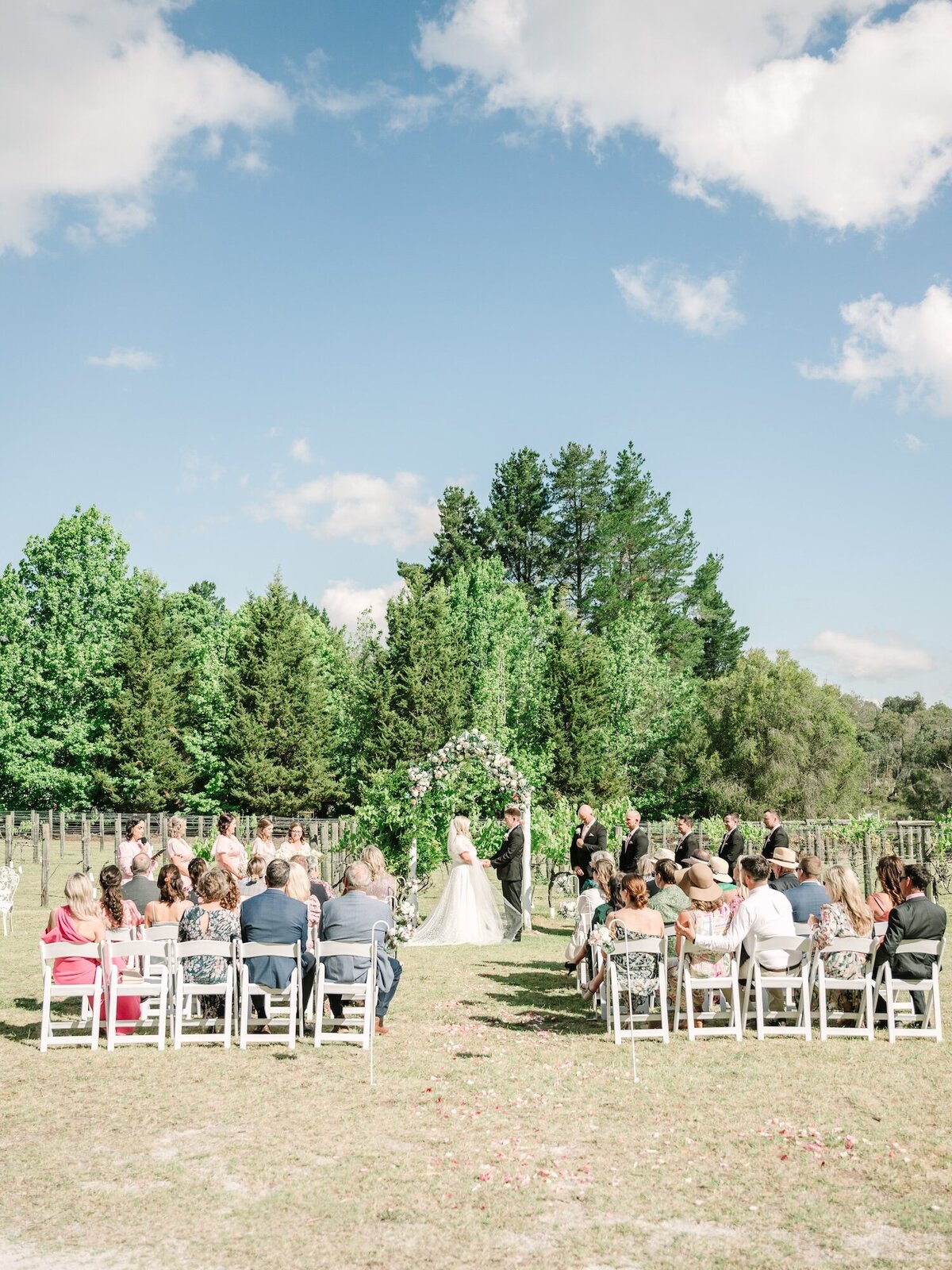1Sharelle-Knight-Photography-Granite-Belt-Wedding-April-and-Dan-Ceremony-52