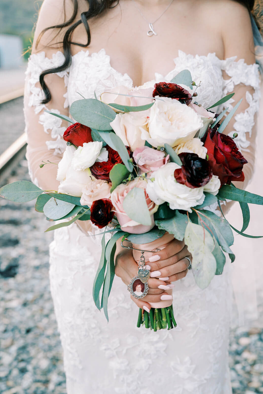 Classic white rose bouquet at Livermore vineyard wedding - Vanessa Montano Photography