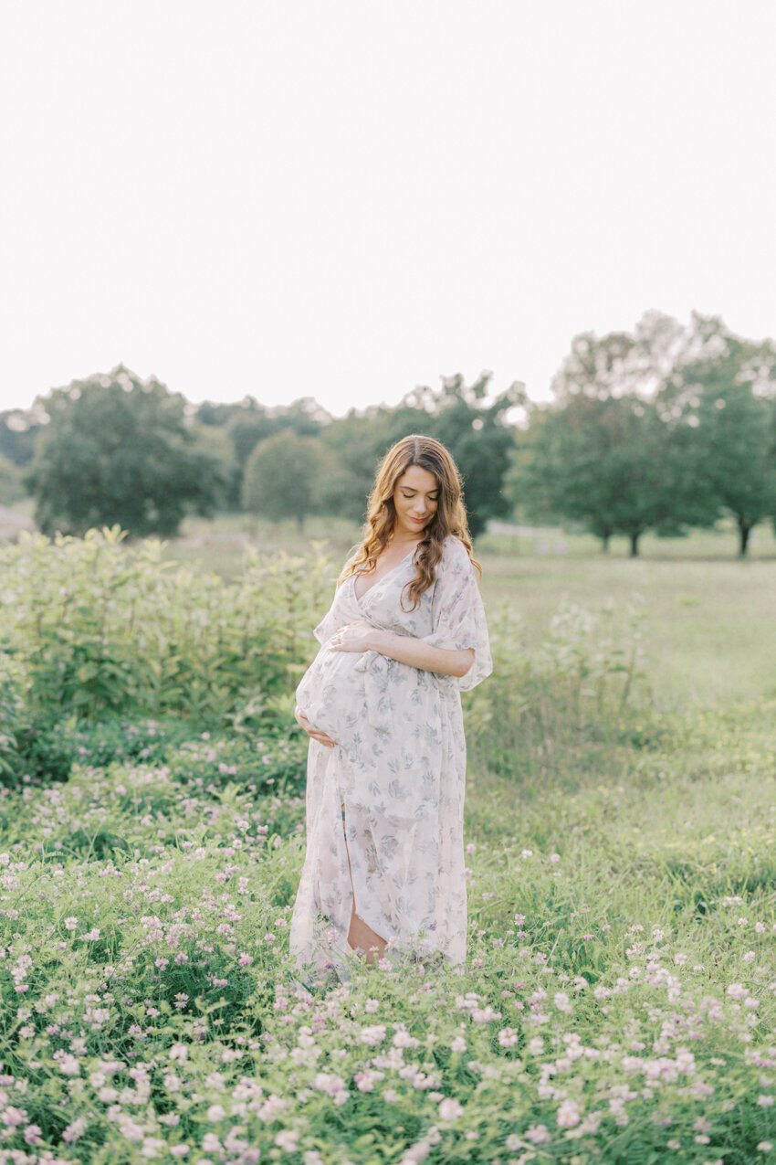 Maternity Photography in Avon Lake Ohio