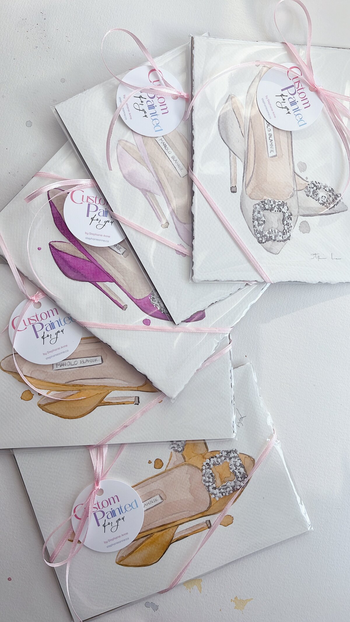 Custom wedding shoe illustration and personalized tags by Stephanie Anne Illustration, Montreal wedding artist specializing in watercolor stationery design