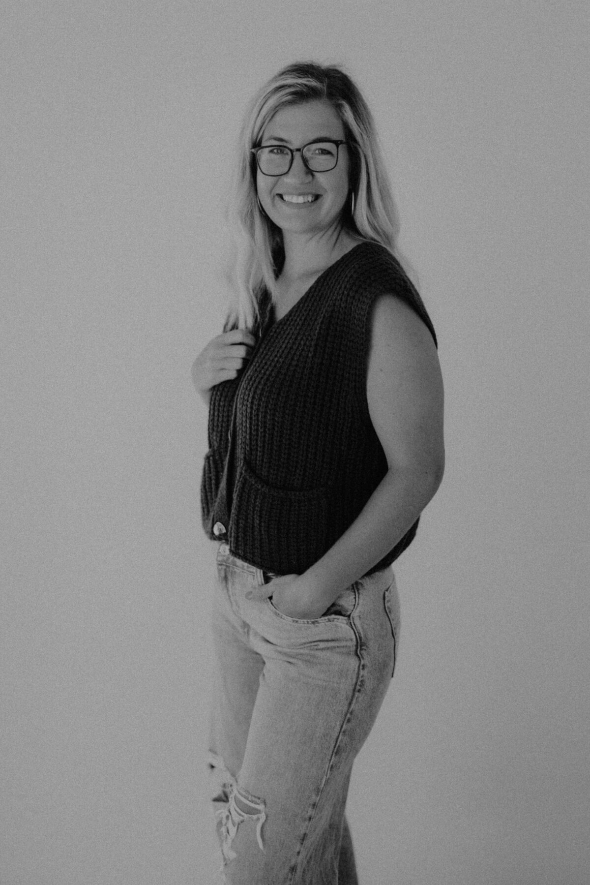 HannahBrandingBW-117-2