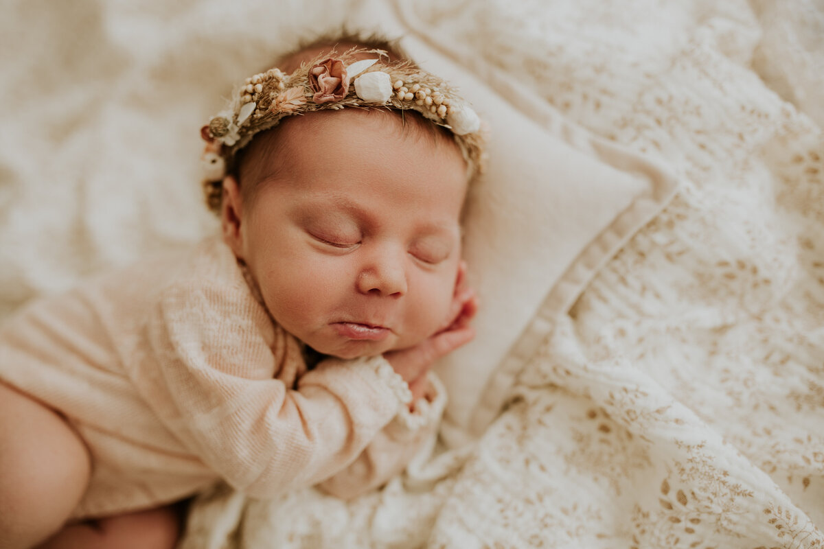 Red Deer Newborn Baby Photographer 107