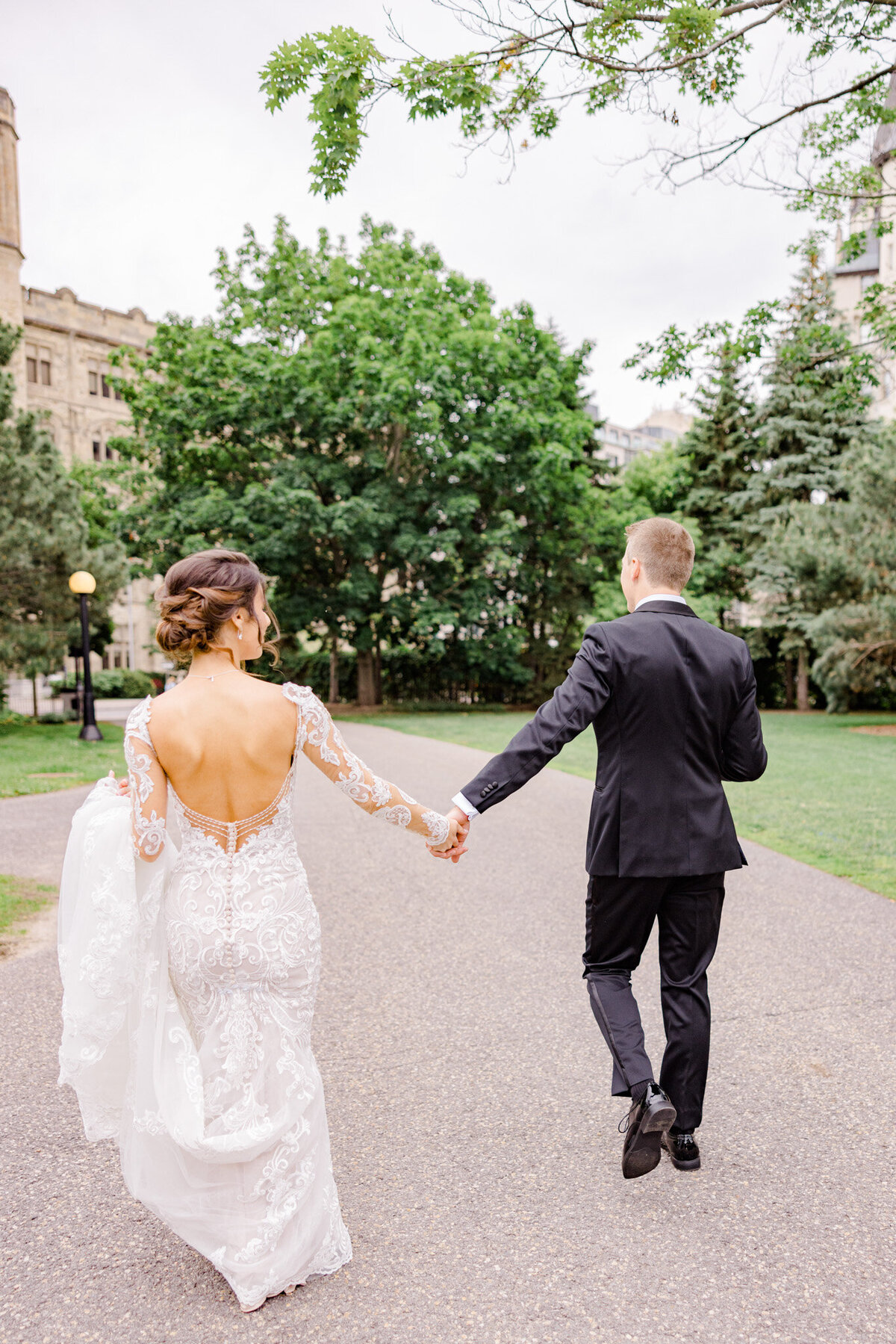 hannah-braden-ottawa-wedding-shaw-centre-2023-119