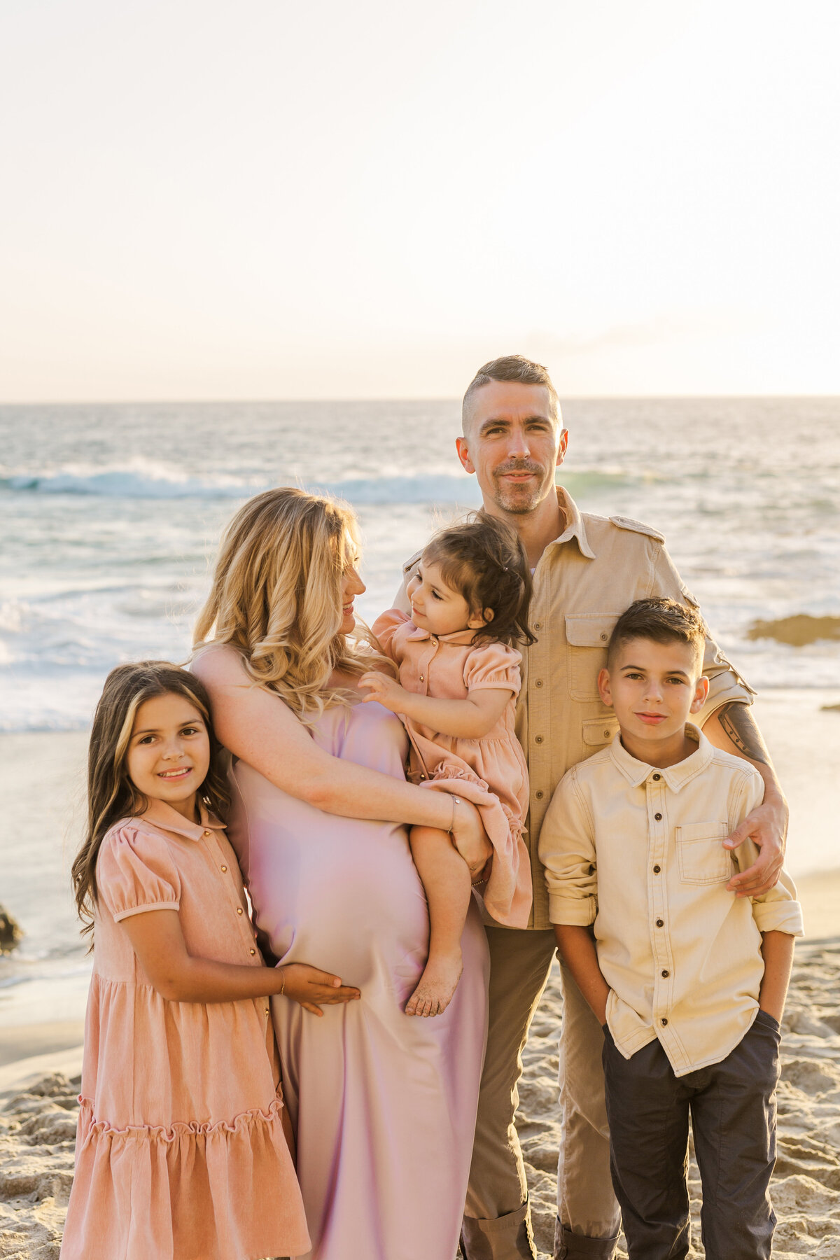 victoria_beach_maternity_photo-18