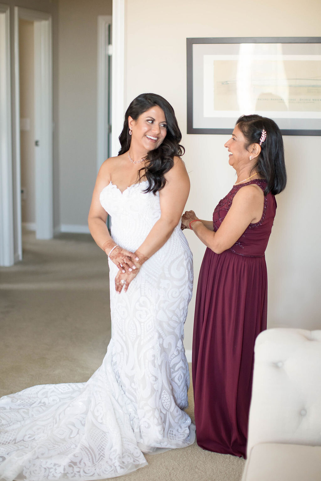 bride-getting-ready-california-wedding-photographer-sarah-block-photography