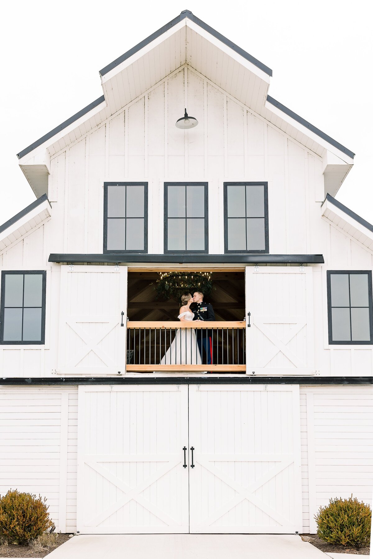 the-barn-at-willow-brook-wedding-photographer_0053