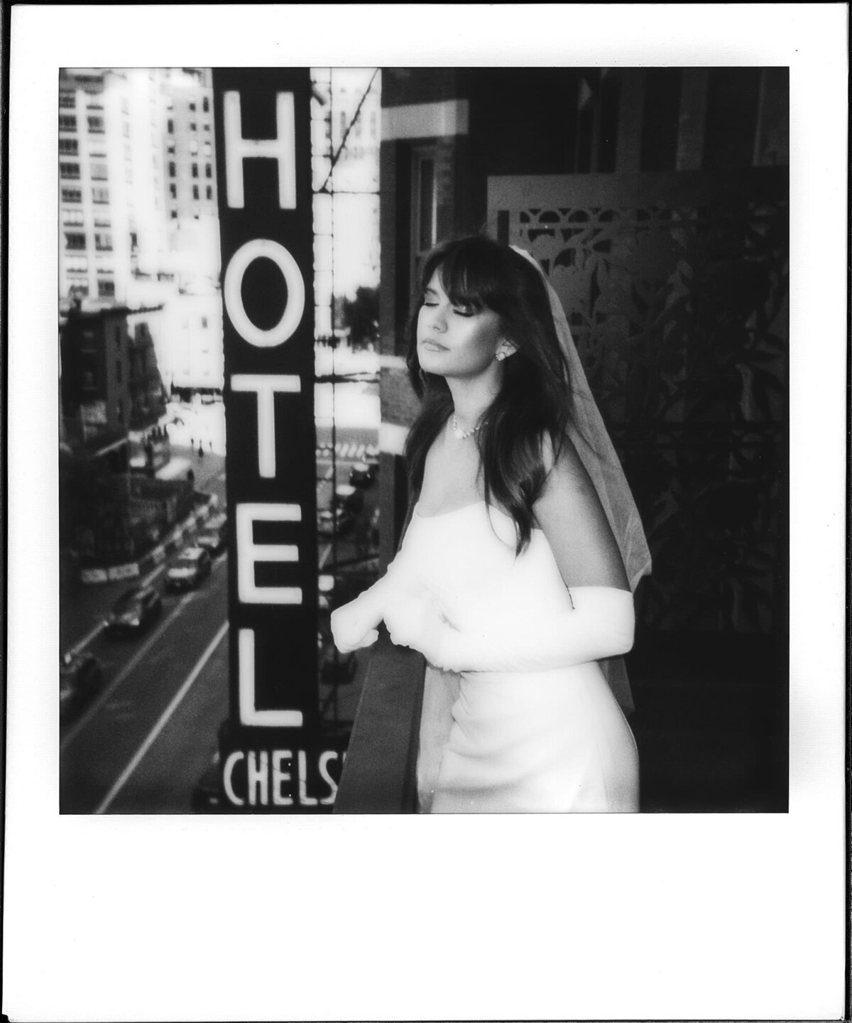 hotel-chelsea-nyc-wedding-on-film-41