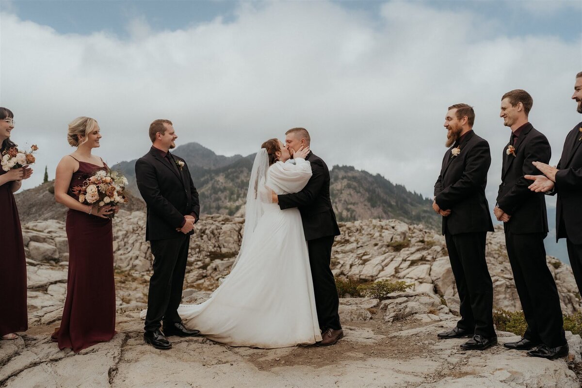 Bride & groom kissing at the end of their intimate wedding ceremony at Artist Point near Mount Baker!