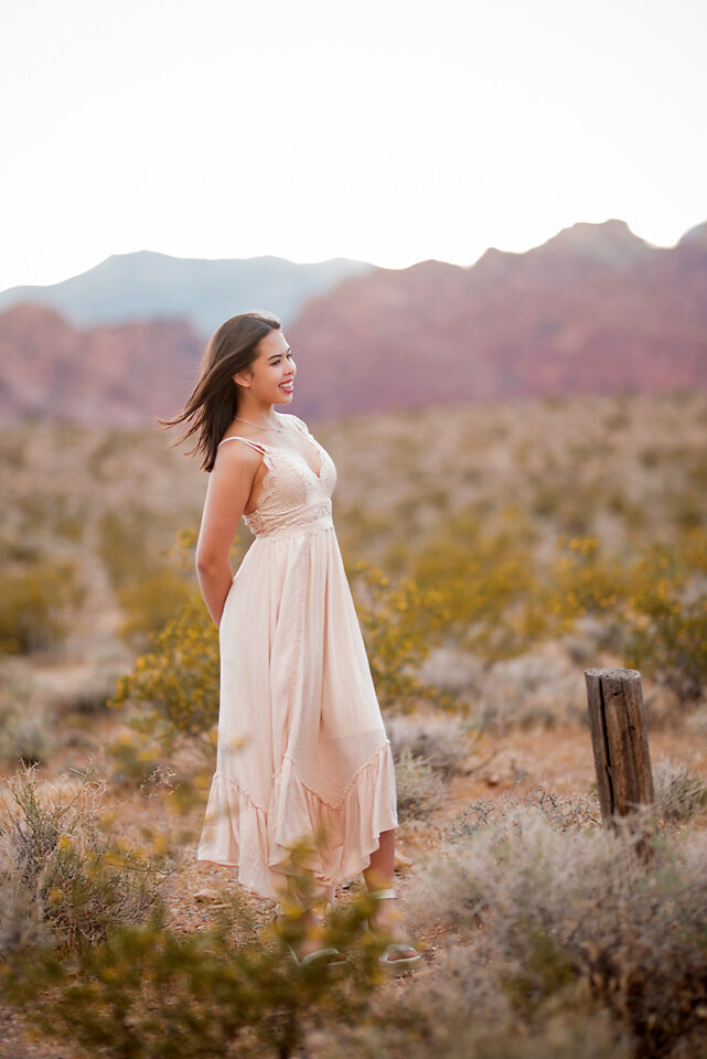 Las Vegas Senior Photographer | Heleyna Holmes Photography
