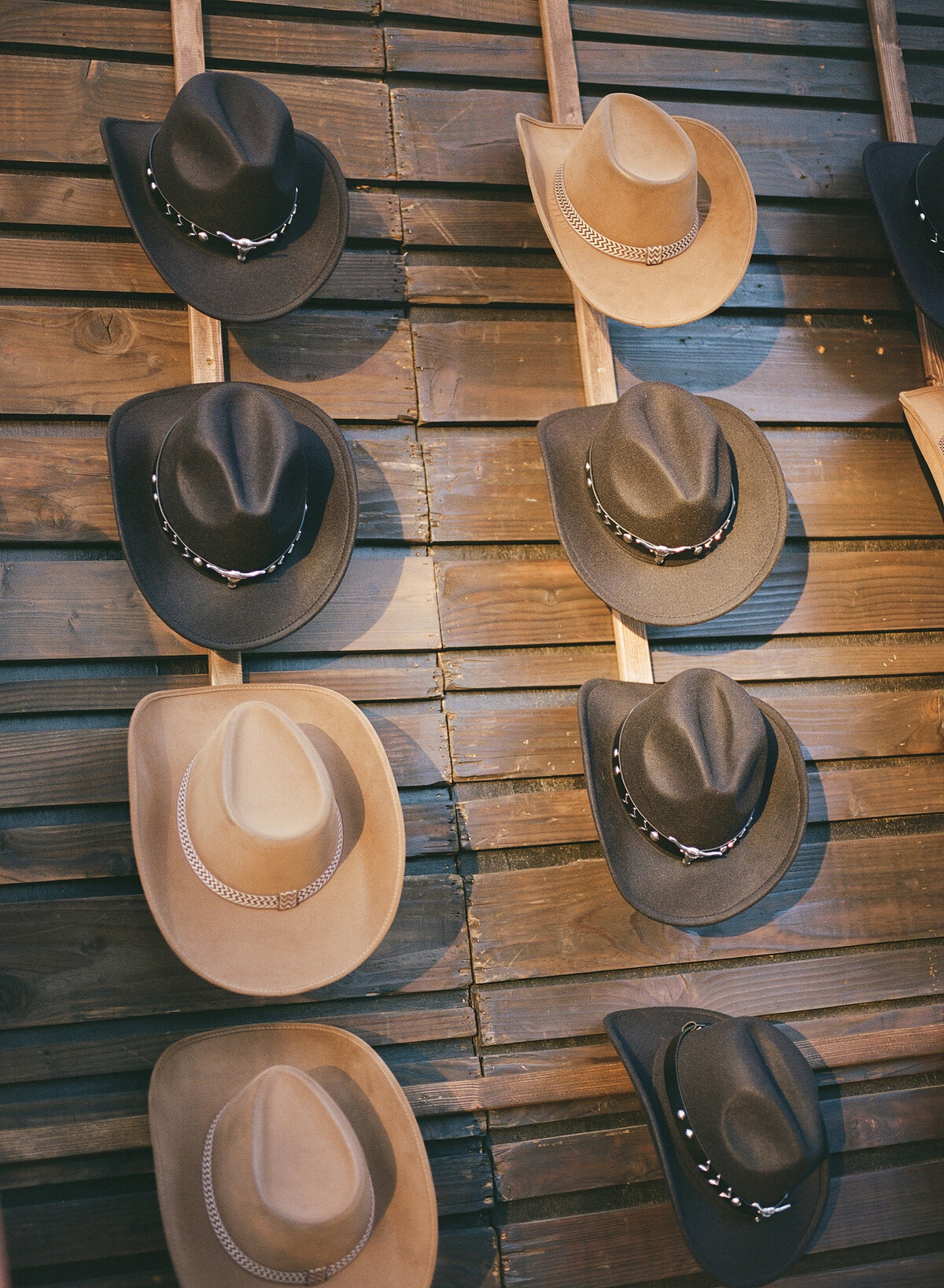 western-wedding-welcome-party-ranch-007