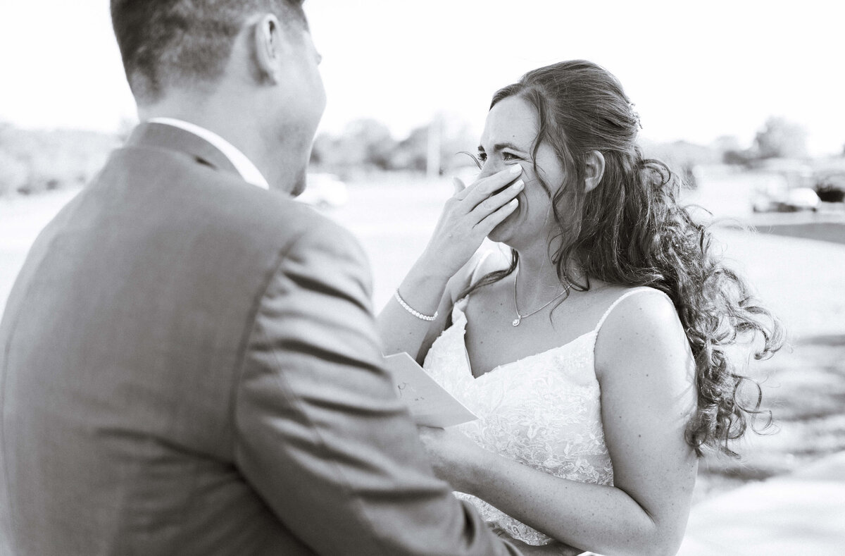 bride-crying-while-reading-vows