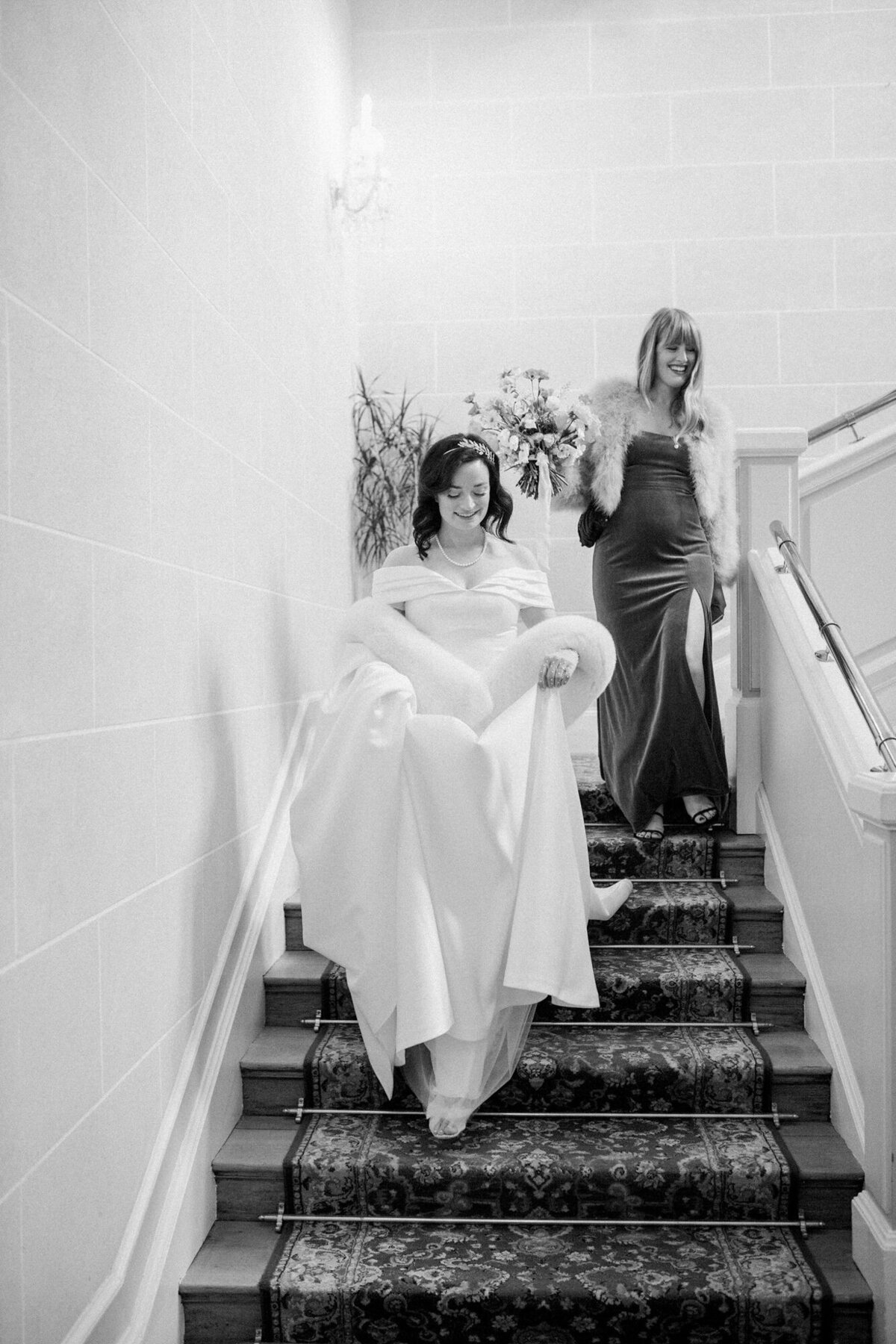 Maïlys Fortune Photography Husband Wife Wedding Weddings Photography France Switzerland Italy Timeless Dreamy Imagery Bilingual French English Destination Weddings Destination Wedding Provence French Riviera Paris Lake Como Tuscany67