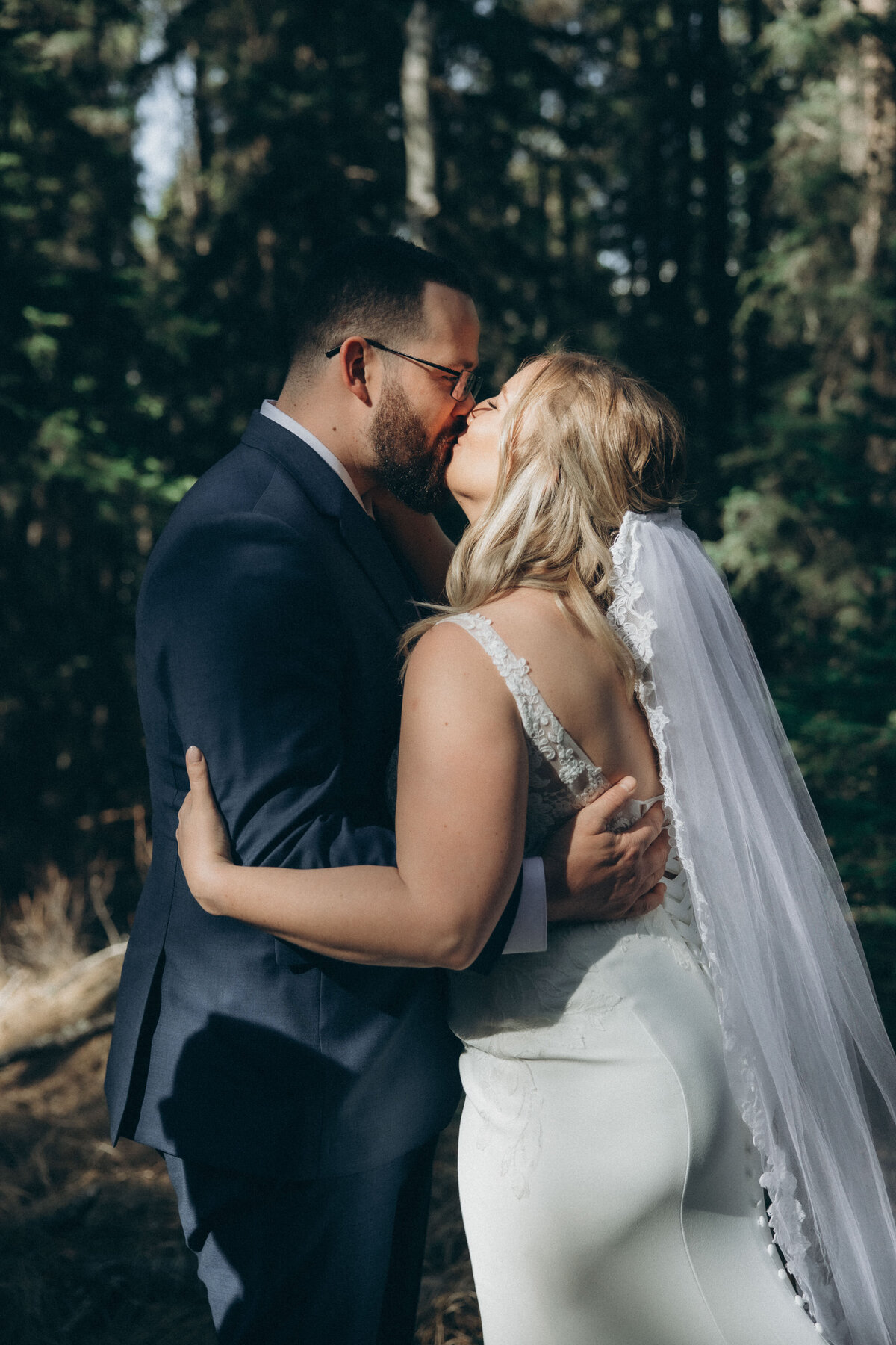 vpc-canmore-spring-elopement-42