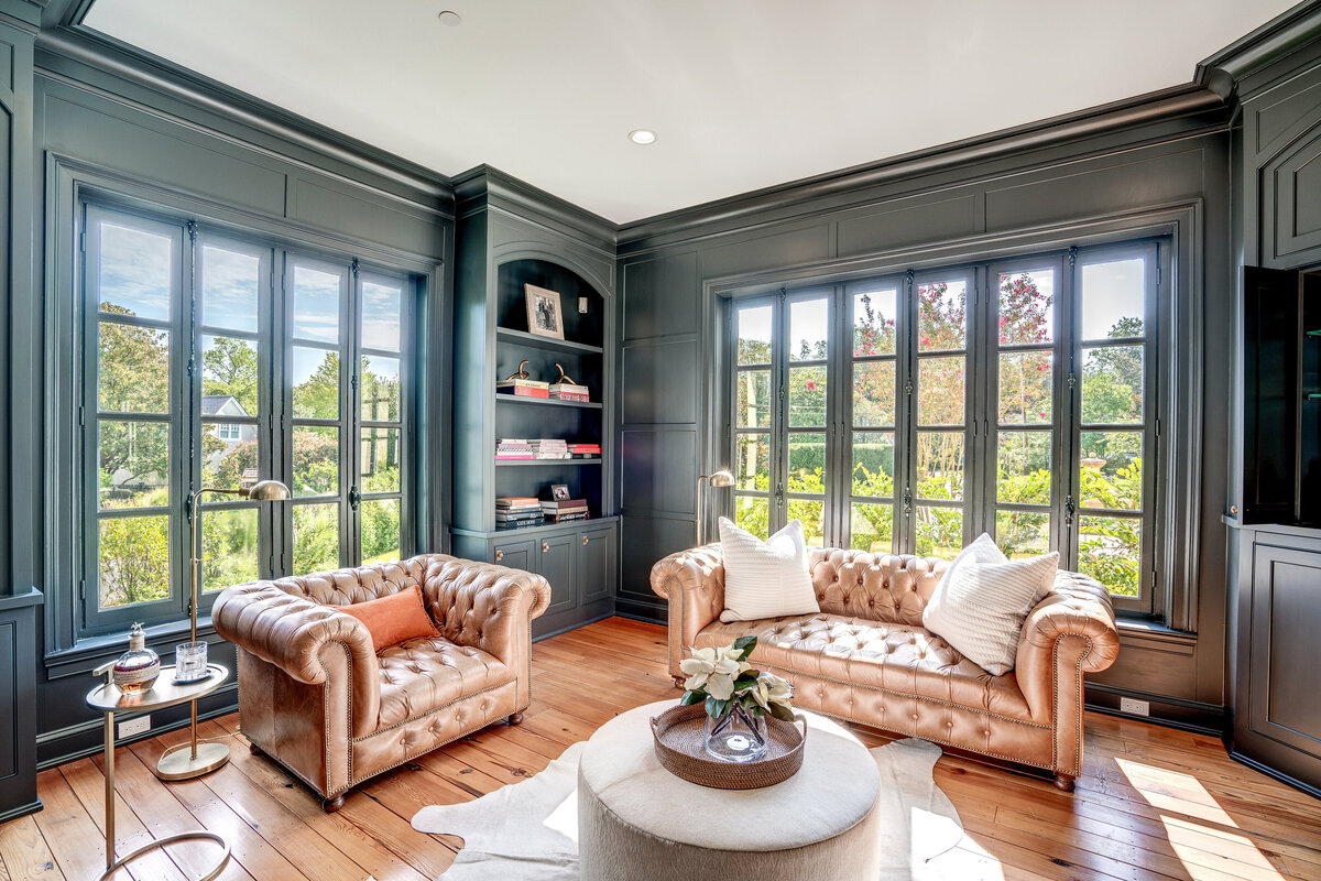 225 wardour dr_0009