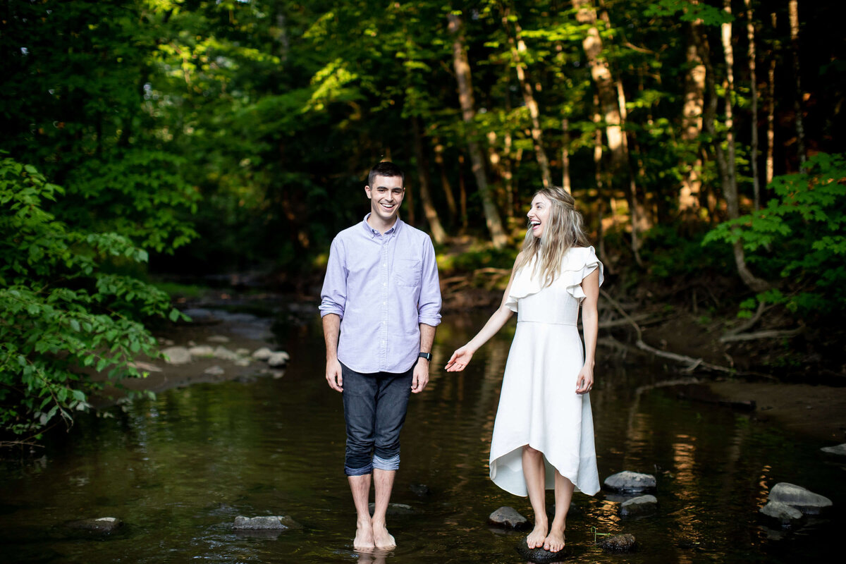 engagement-photographer-saratoga-ny (18)