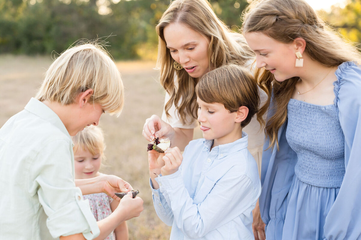 austin-family-photographer-outdoor-session (39)