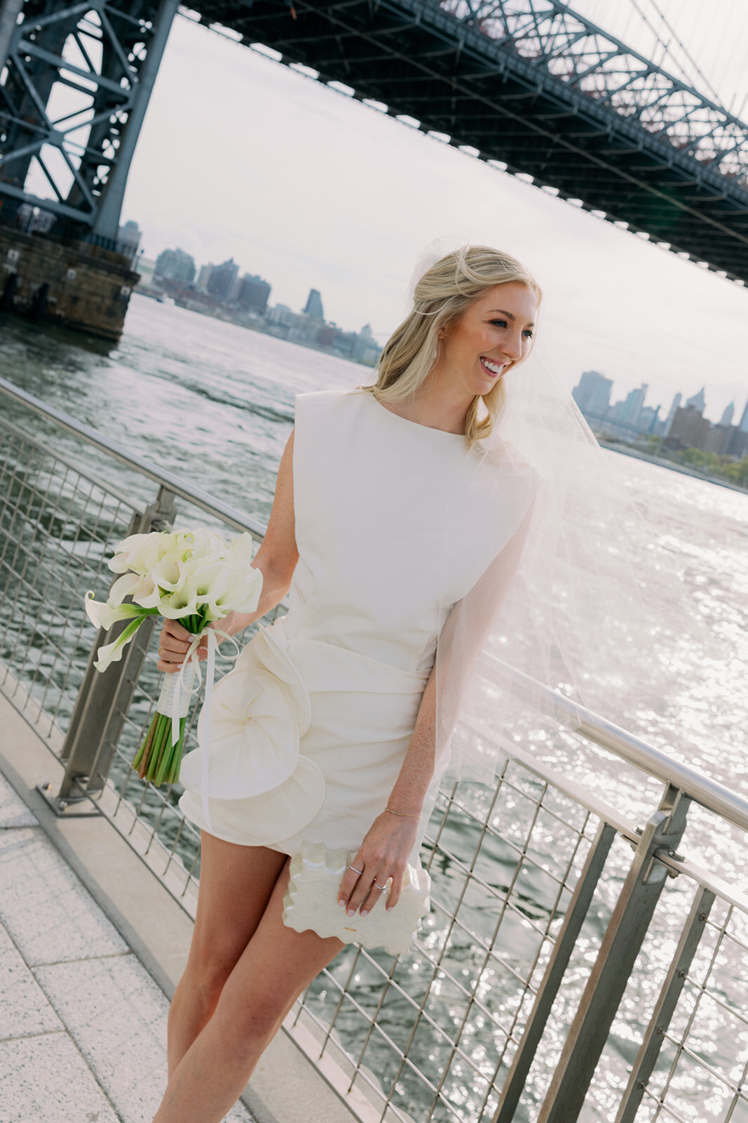 New York-City Hall-Elopement-Chic-Candid-Wedding-Larisa-Shorina-162