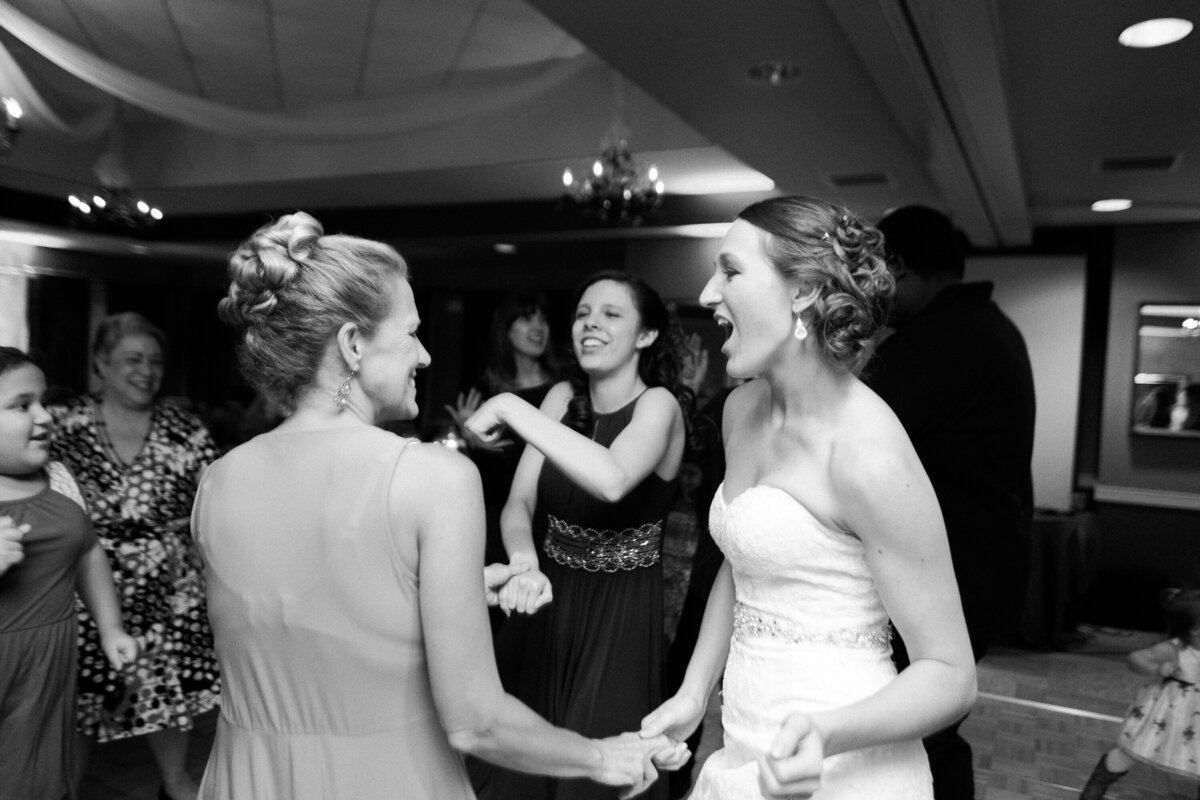 san_antonio_austin_texas_wedding_photographer-country-club-KnB-1258
