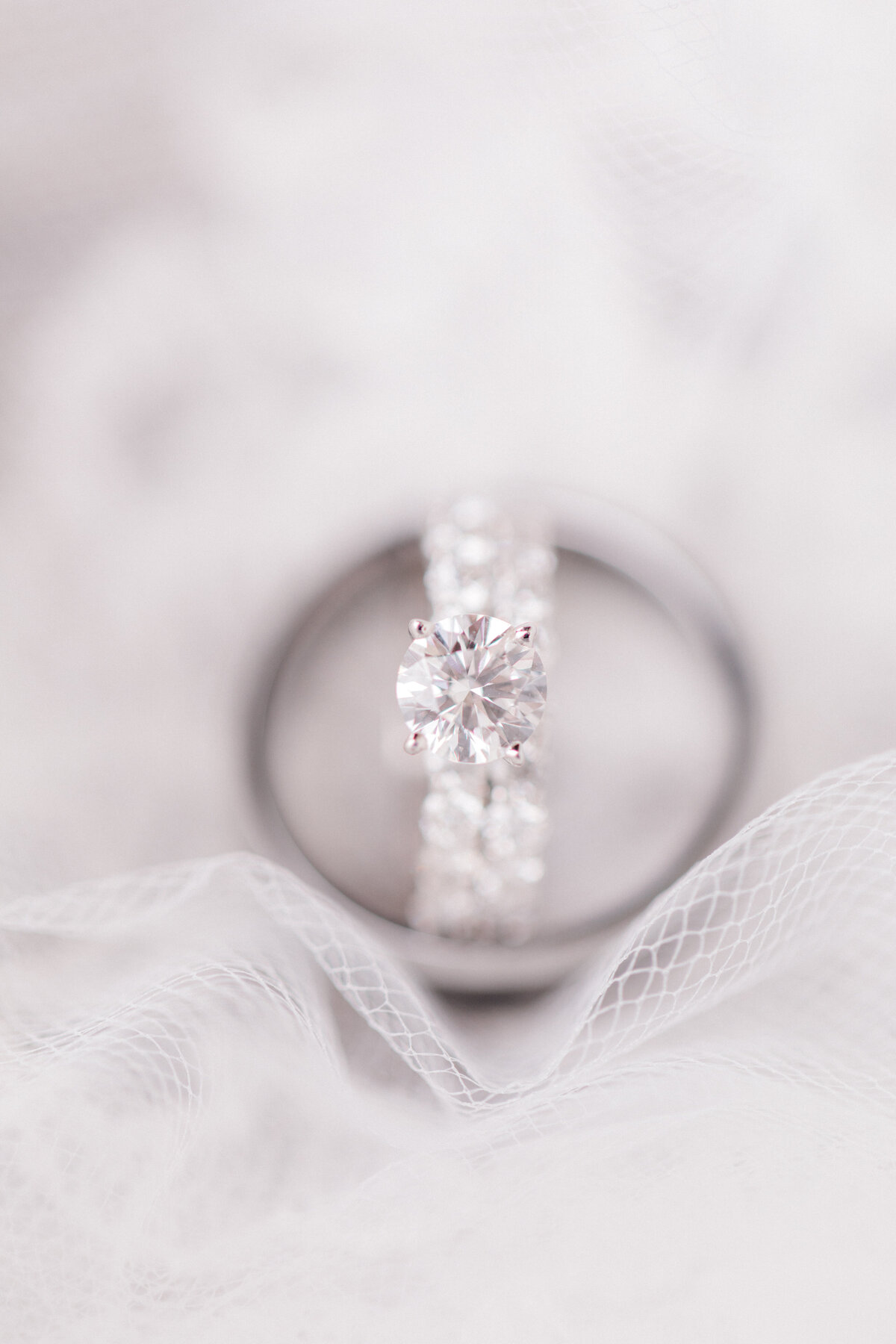wedding-rings-picture