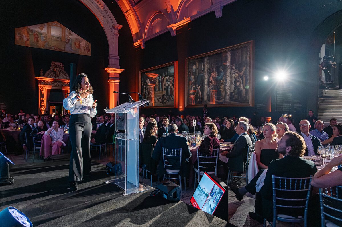 fundraiser-kensington-empower-finance-gala-deutsche-bank-v&a-marc-james-photography025