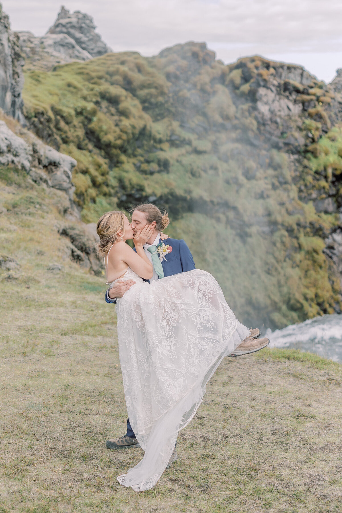 Iceland-Elopement-Photographer-11