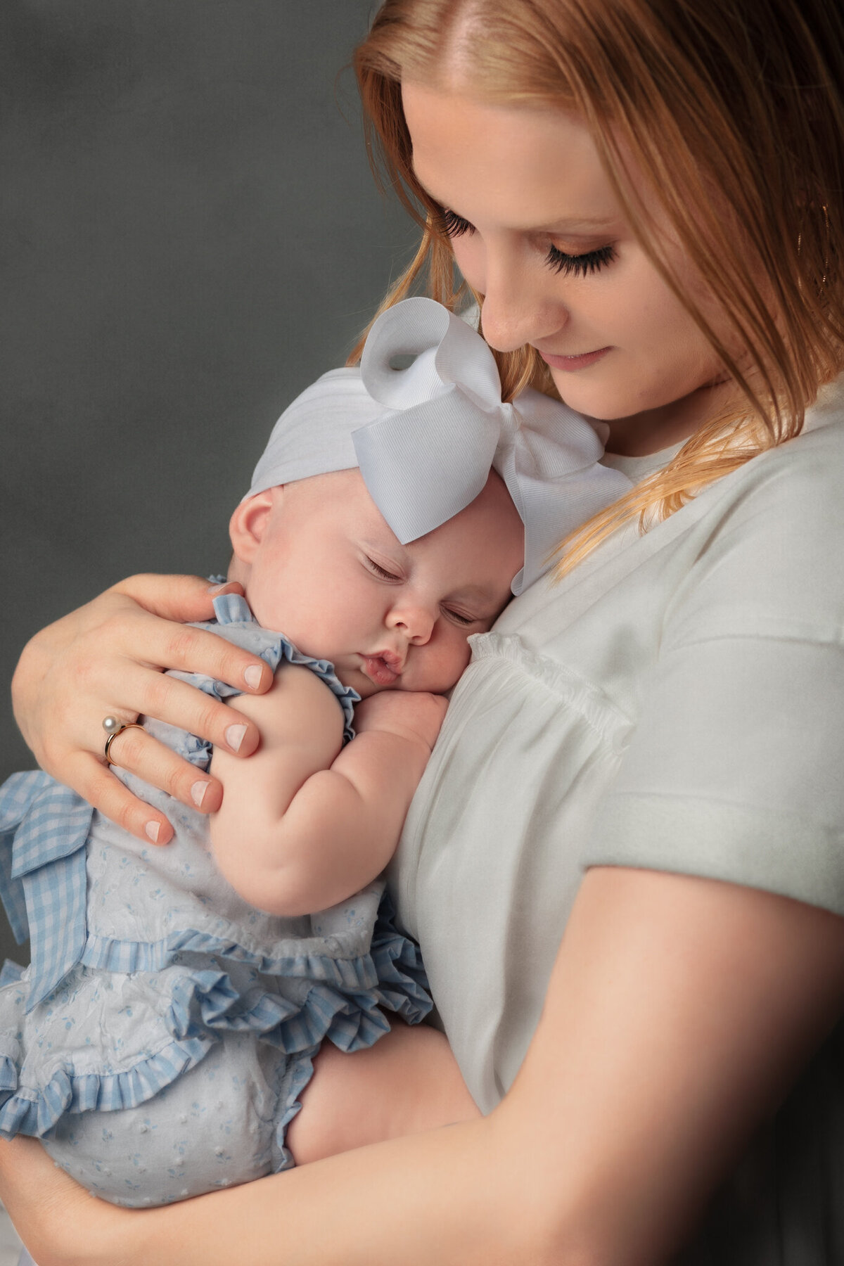 Best Motherhood photography NW Arkansas, motherhood portraits near me, mommy and me photography NW Arkansas
