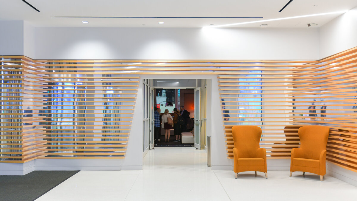 101marietta_lobby_19_300ppi