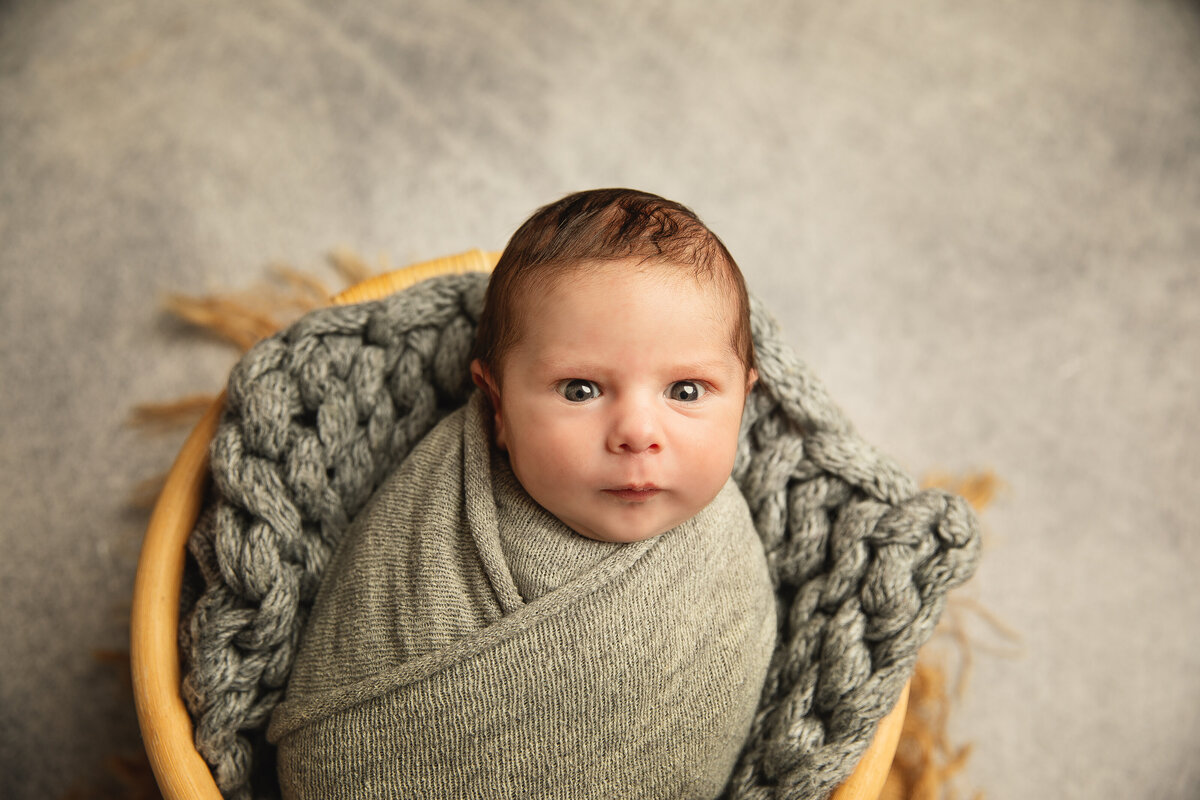 Cherish the purest moments with Harker Heights’ expert newborn photography. Creative, timeless, and professional. Schedule a session now!