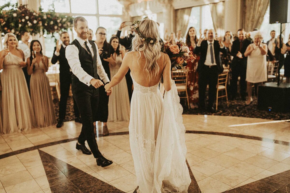 jaclyn-fisher-events-planning-neutral-boho-estate-wedding-in-new-jersey-116